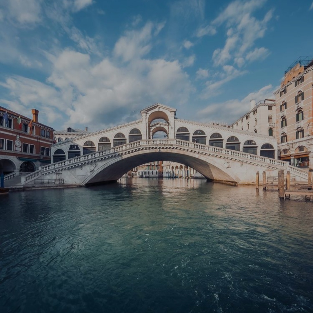 محمود غلامی کاشکی از خودم بپرسن واسه چی باز بیقرارم منو قضاوتم نکن